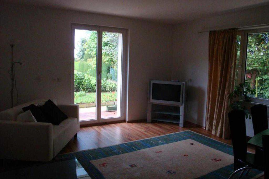 Apartments In Leafy Suburb Kehrsatz Εξωτερικό φωτογραφία