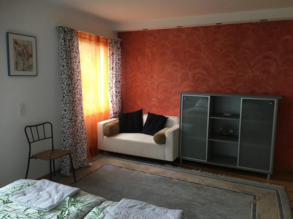 Apartments In Leafy Suburb Kehrsatz Εξωτερικό φωτογραφία